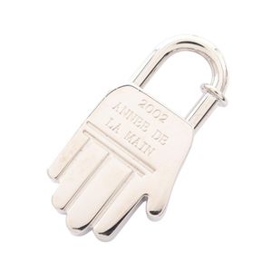 【中古】 エルメス HERMES チャーム カデナチャーム ANNEE DE LA MAIN ハンドモチーフ シルバー その他 カデナ ハンド レディース Used A