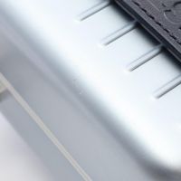 [중고] Dior 숄더백 DIOR × RIMOWA 퍼스널 클러치 2DRCA295YWT 실버/네이비 레더 Dior × RIMOWA 퍼스널 클러치백 유니섹스