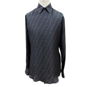 Mint condition ▼ FENDI 2023 model FS0585 100% silk FF logo concealed placket long-sleeve shirt, gray/black, size 40, Made in Italy, authentic, men's, garment hanger included.