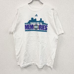 adidas short-sleeved printed t-shirt, white, size XL, used.