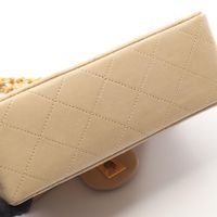 [중고] Chanel 샤넬 숄더백 미니 마틀라세 라이트 베이지 램스킨(양가죽) 미니 마틀라세 체인 숄더백 여성용 Used A