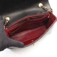 [중고] Chanel 샤넬 숄더백 마틀라세 다이애나 플랩 A01165 블랙 램스킨(양가죽) 마틀라세 다이애나 체인 숄더백 여성용