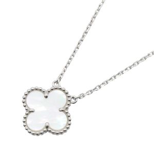 [Pre-owned] Van Cleef & Arpels Vintage Alhambra Mother of Pearl Necklace VCARF48700 Neck size 37/41.5cm K18WG (White Gold) Vintage Alhambra Mother of Pearl Necklace