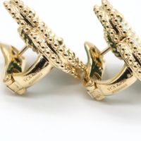 [Pre-owned] Van Cleef & Arpels Magic Alhambra Malachite Earrings VCAR03MH00 K18 (Yellow Gold) Magic Alhambra Malachite Earrings
