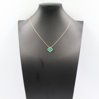 [Pre-owned] Van Cleef & Arpels Vintage Alhambra Malachite Necklace VCARO9VA00 Neck size 37.5/42cm K18 (Yellow Gold) Vintage Alhambra Malachite Necklace