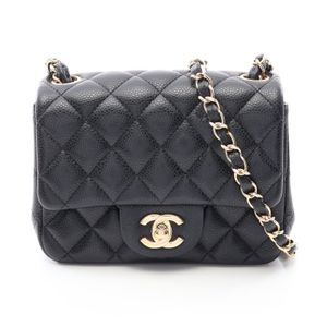 [중고] Chanel 샤넬 숄더백 미니 마틀라세 A35200 블랙 캐비어 스킨(그레인드 카프스킨) 미니 마틀라세 체인 숄더백 여성용