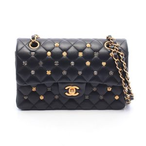 [중고] Chanel 샤넬 숄더백 마틀라세 W플랩 A01113 블랙 램스킨(양가죽) 마틀라세 더블 플랩 럭키 참 체인 숄더백