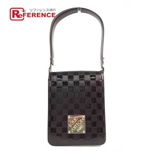 LOUIS VUITTON VI0031 Damier Vernis Club Shoulder Bag