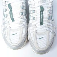 Nike P-6000 PRM HF4308-072 US10 (28cm) 淺骨色/白色-金屬銀色運動鞋 [二手] [Nike]