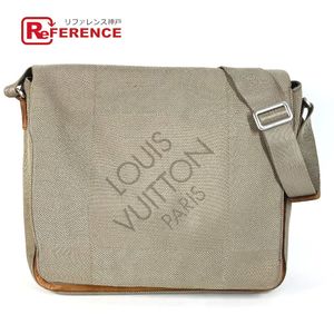 LOUIS VUITTON VI0068 Damier Geant Messager Shoulder Bag