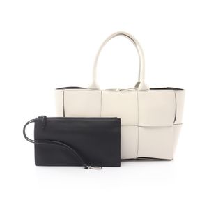 [중고] BOTTEGA VENETA 토트백 아르코 맥시 인트레치아토 화이트 레더 아르코 토트 스몰 여성용 Used A