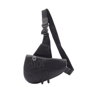 【二手】Dior 腰包/斜挎包 DIOR × ERL 馬鞍形 1ADPO093 皮革 × ERL 馬鞍形斜挎包 男士 二手 A
