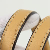 Coach 經典手提包，帆布和皮革材質 [二手]