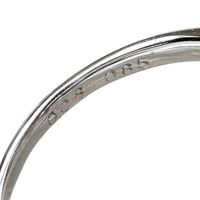10號花朵圖案戒指，鑲嵌0.85克拉粉色藍寶石、0.15克拉鑽石、0.08克拉綠色鈣鋁榴石，18K白K金，4.6克，女士款 [二手]