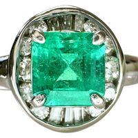 Size 12.5, Emerald 0.78ct, Diamond 0.26ct, Platinum 850, 5.4g, Women's Ring [Used]