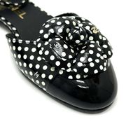 CHANEL 카멜리아 도트 펌프스