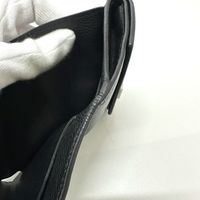 LOUIS VUITTON Portefeuille Lock Mini Tri-fold Wallet
