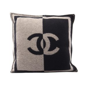 【二手】Chanel 香奈儿 Coco Logo 靠垫 羊毛靠垫 中性款 Used A