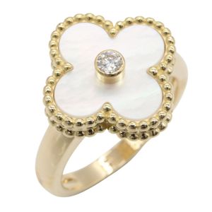 [Pre-owned] Van Cleef & Arpels Vintage Alhambra Mother of Pearl 1PD Ring VCARA41100 K18 (Yellow Gold) Diamond Vintage Alhambra Mother of Pearl 1PD Ring
