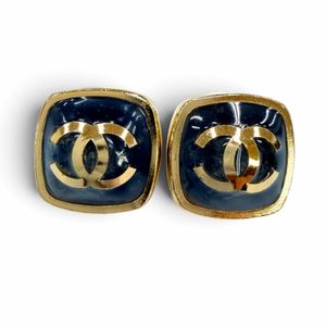 Excellent condition☆CHANEL L22 Metal Coco Mark Square Earrings Gold Gray Made in France Women's