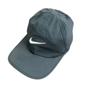 NIKE cap, black, used.