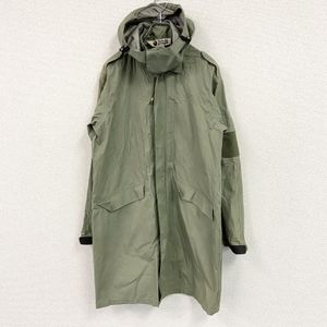 A Bathing Ape 雨衣/連帽衫，原廠吊牌，卡其色，古著
