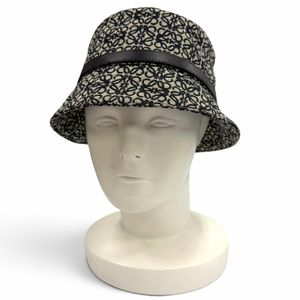 Excellent condition ★ LOEWE K820HB1X07 Repeat Anagram Cowhide Leather Bucket Hat, Beige/Navy, Size 57, Made in Spain, Authentic, Women's