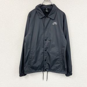 NIKE full-button jacket, black, size S, used.