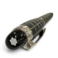 品相極佳 ▼MONTBLANCStarwalker 橡膠鋼筆，14K 金筆尖（M），白色星形飾面，啞光黑/銀色飾面，德國製造，男士款。