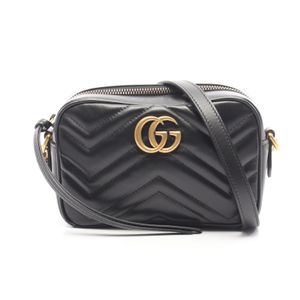 [중고] Gucci 구찌 숄더백 GG 마몬트 퀼팅 미니백 448065 블랙 레더 GG 마몬트 스몰 카메라백 여성용 Used A