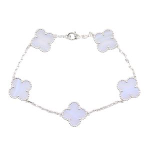 [Pre-owned] Van Cleef & Arpels Vintage Alhambra Bracelet, 5 Chalcedony Motifs, VCARD34700, Wrist Size 17.5cm, 18K White Gold (K18WG)
