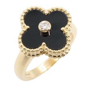 [Pre-owned] Van Cleef & Arpels Vintage Alhambra Ring, Onyx 1PD Ring, VCARA41000, 18K (Yellow Gold), Diamond.