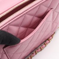 【มือสอง】 ชาแนล CHANEL กระเป๋าสะพายไหล่ Matelassé Vanity Bag AS3221 สีชมพู หนังคาเวียร์ (Grained Calfskin) กระเป๋าสะพายโซ่ 2way