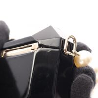 【中古】 シャネル CHANEL 携帯・スマホアクセサリー B21A ココマーク airpodsケース ネックレス レザー airpodsケース レディース Used A