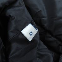 成色極佳 △ MONCLER VERNDIS 可拆卸領子設計圍脖式logo拉鍊羽絨服，黑色，0碼，正品女款