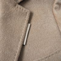 全新 ★ BURBERRY 80372341 100% 羊絨超長款 Chester 大衣，飾有品牌標誌紐扣，駝色，40 碼，意大利製造，正品日本國內產品，女款