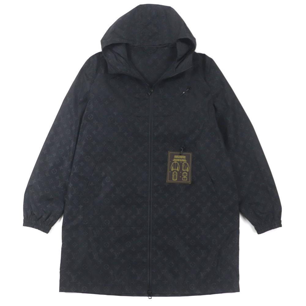 成色極佳 ▼LOUIS VUITTONLouis Vuitton 22AW HNK48W 中長款 Monogram 印花連帽風衣，黑色，尺寸 50，附衣架和防塵袋，義大利製造，正品男士