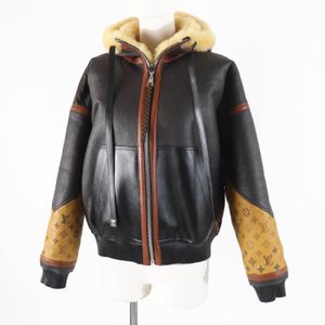 Excellent condition ◎ LOUIS VUITTON FJLJ12XKN Sheepskin Monogram Reversible Hooded Shearling Jacket Dark Braun Authentic Women's