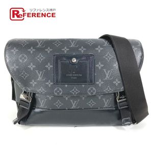 LOUIS VUITTON FO2139 모노그램 이클립스 메신저 보야주 PM 숄더백