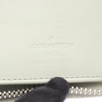 【중고】 LOUIS VUITTON 라운드 장지갑 지피 월렛 버티컬 M82597 그리 미네랄 레더 지피 월렛 버티컬