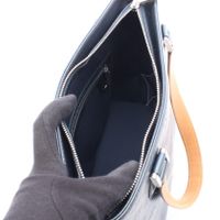 [중고] LOUIS VUITTON 스톡턴 M55115 블루 레더 손가방 여성용 Used A