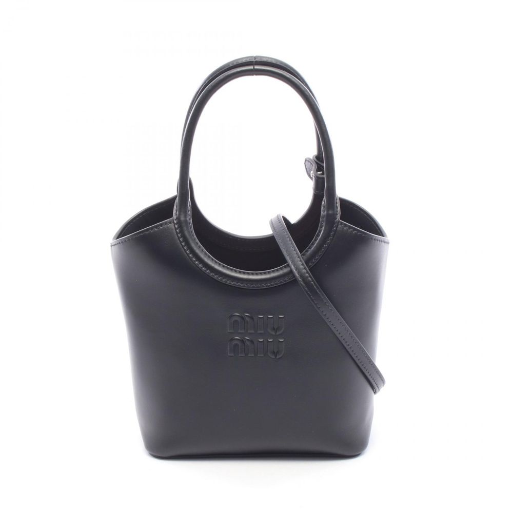 [중고] MIU MIU 핸드백 아이비 2WAY 5BA3302E6YF0002 가죽 2way 숄더 여성용 신품