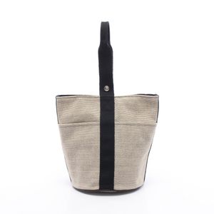 【중고】 Hermes 에르메스 손가방 삭소 MM 에크루/블랙 기타 삭소 MM 에크루/블랙 여성용 Used B