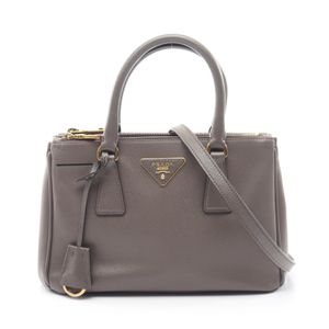 [중고] Prada PRADA 손가방 SAFFIANO LUX 갤러리아 2WAY 차콜 그레이 사피아노 레더 트라이앵글 로고 갤러리아 스몰 여성용 Used B