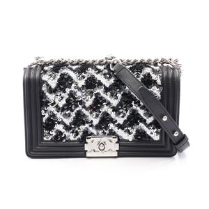 [중고] Chanel 샤넬 숄더백 보이 샤넬 스팽글 A67086 블랙/화이트 램스킨(양가죽) 보이 샤넬 체인 숄더백
