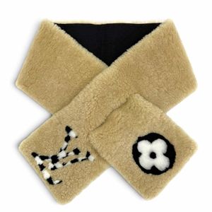 Mint condition △ LOUIS VUITTON M76163 Echarpe Graphic LV Shearling Scarf Tippet Collar Wrap Silk Lining Beige Made in Italy Authentic Women's with Box