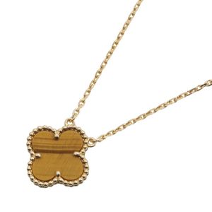 [Pre-owned] Van Cleef & Arpels Vintage Alhambra Tiger's Eye Necklace VCARD38600 Neck circumference 37.5/42cm K18 (Yellow Gold) Vintage Alhambra Tiger's Eye Necklace