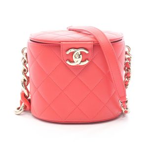 [중고] Chanel 샤넬 숄더백 마틀라세 배니티 코랄 핑크 램스킨(양가죽) 마틀라세 배니티 체인 숄더백 여성용