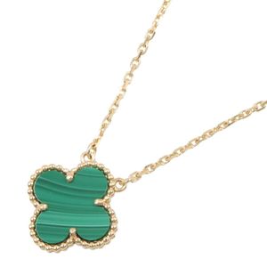 [Pre-owned] Van Cleef & Arpels Vintage Alhambra Malachite Necklace VCARO9VA00 Neck size 37.5/42cm K18 (Yellow Gold) Vintage Alhambra Malachite Necklace
