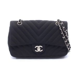 [Used] Chanel CHANEL Shoulder Bag Chevron V-stitch Black Fabric Chevron V-stitch Chain Shoulder Women's Used A